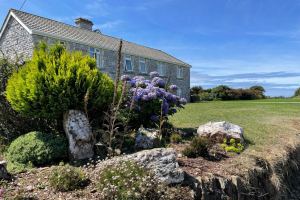 10 THE DOWNS | THURLESTONE