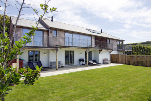 SLOOPSIDE MAIN HOUSE | BANTHAM
